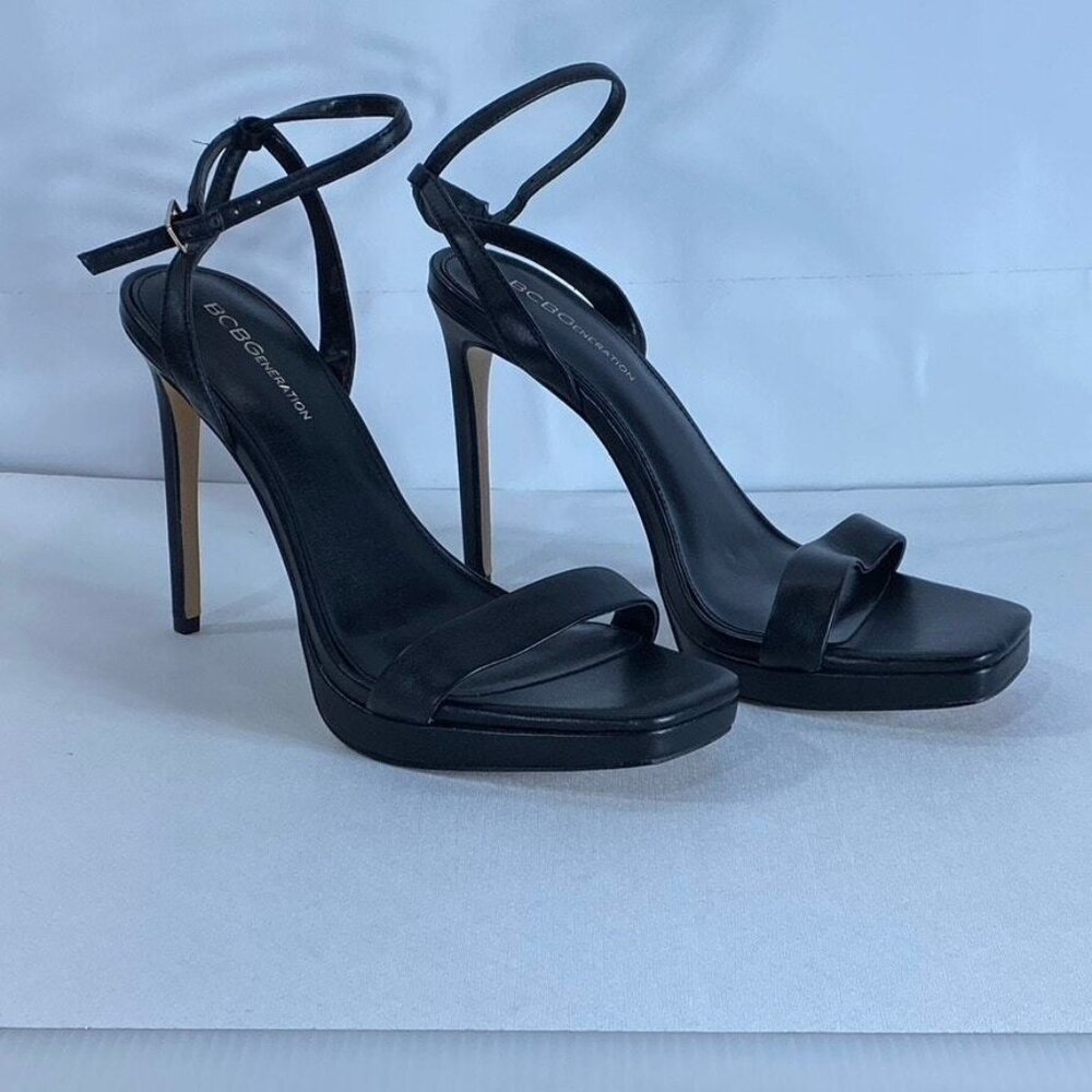 BCBGENERATION Women's Black Leather Cadence Ankle-Strap Platform Sandals